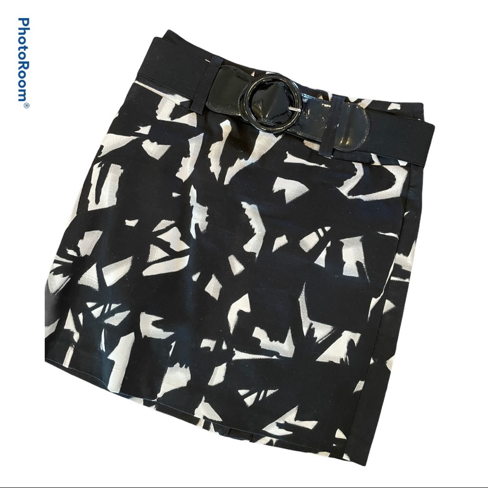 Black and white print Studio Y skirt